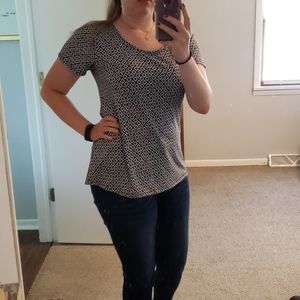 2/$15 LuLaRoe Classic T